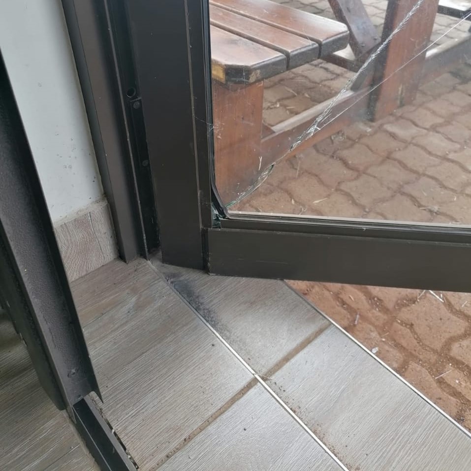 broken aluminium door